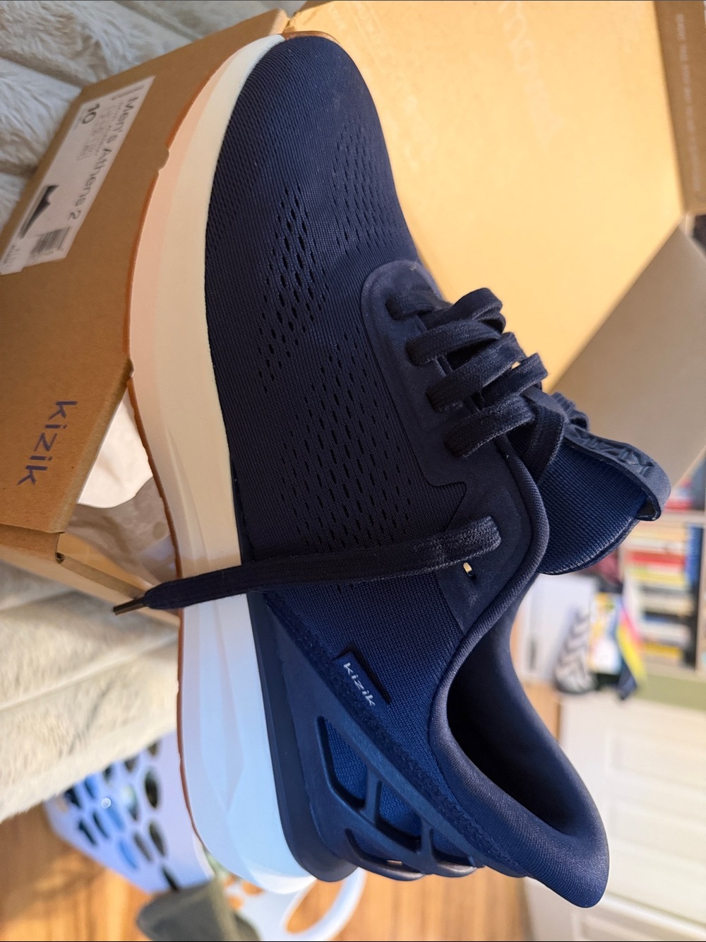 Men's Kizik Navy Blue Lace-Up Comfort Sneaker